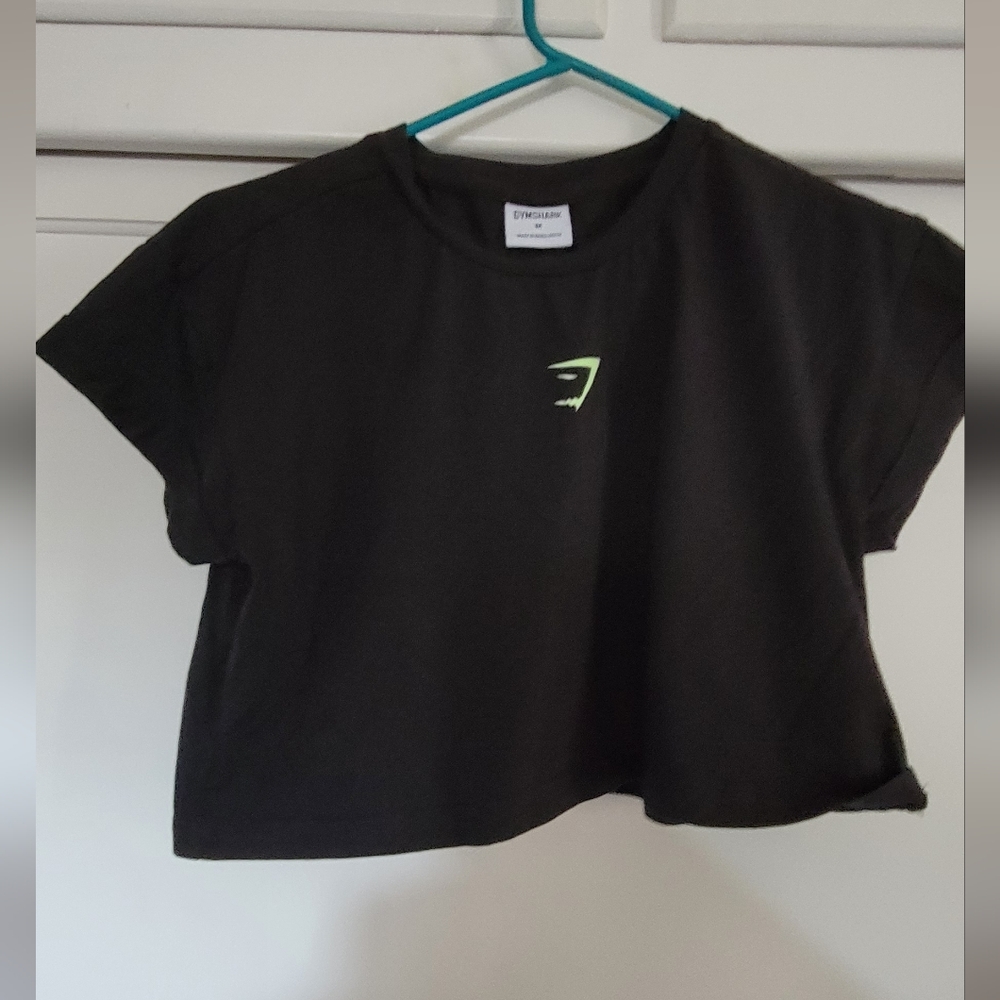Gymshark  Black Crop Tee with Green Logo Size Medium